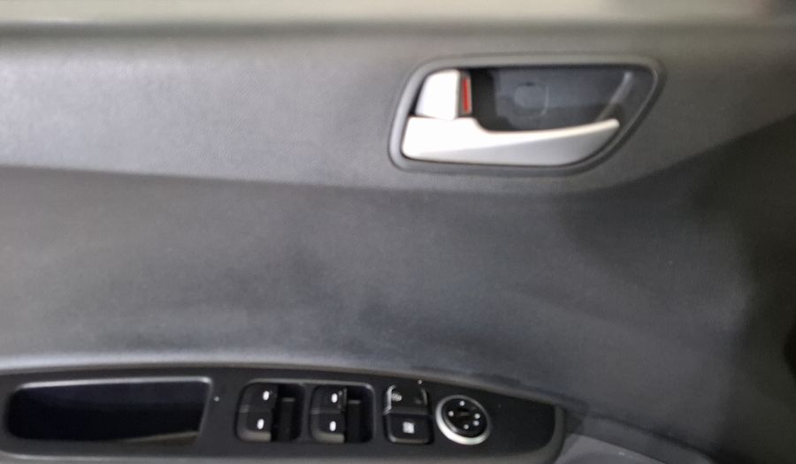Hyundai Grand I10 1.2 GLS AT Hatchback 2016