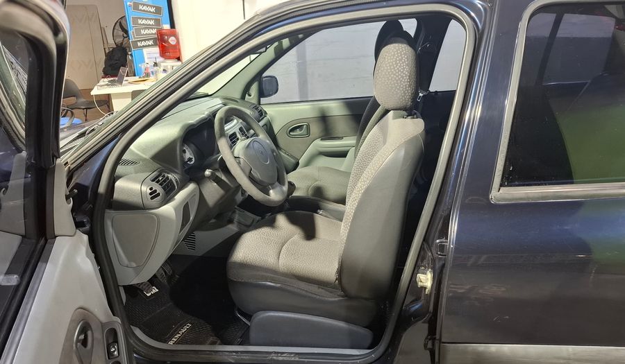 Renault Clio PACK PLUS Hatchback 2010