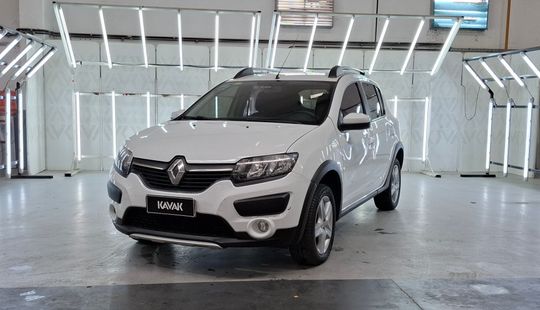 Renault • Sandero Stepway