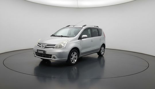 Nissan • Livina