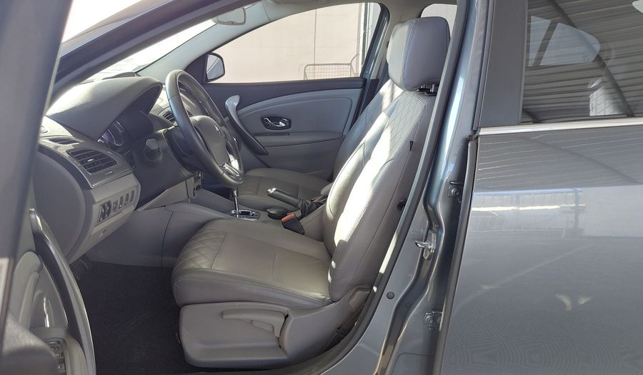 Renault Fluence 2.0 PRIVILEGE CVT Sedan 2017