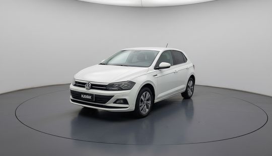 Volkswagen • Polo