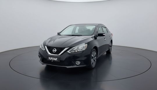 Nissan • Sentra
