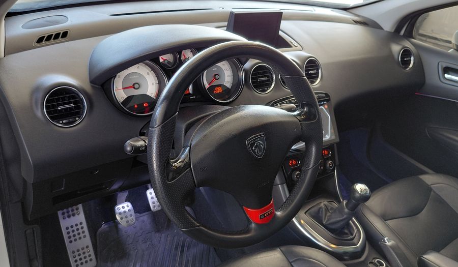 Peugeot 308 2.0 FELINE Hatchback 2012
