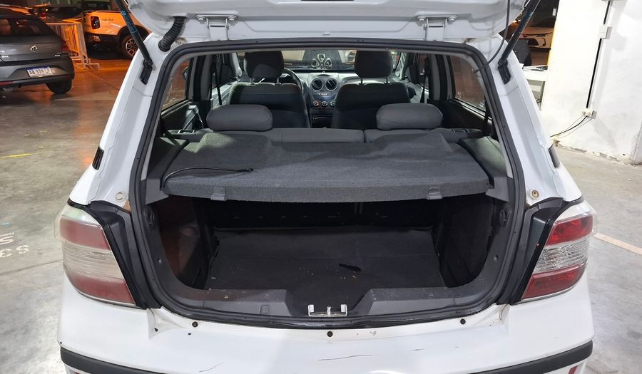 Chevrolet Agile 1.4 LT + LLANTAS Hatchback 2014