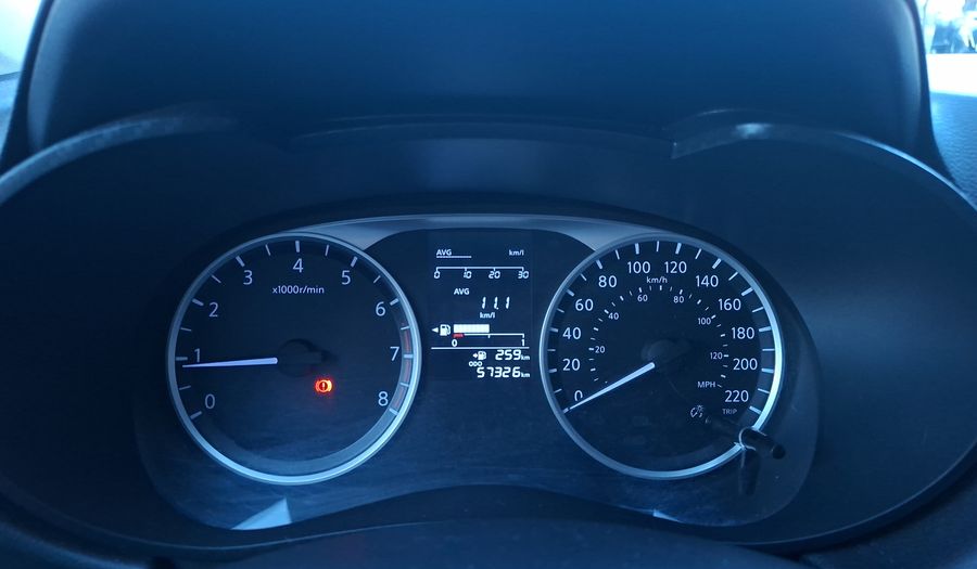 Nissan Versa 1.6 SENSE Sedan 2020