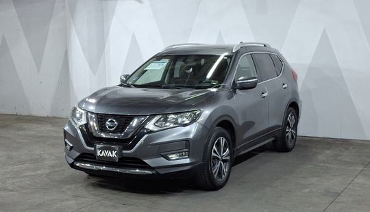 Nissan • X-Trail
