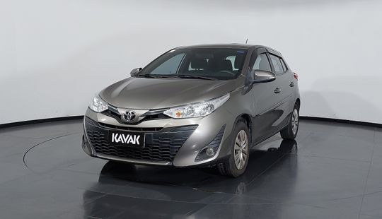 Toyota • Yaris