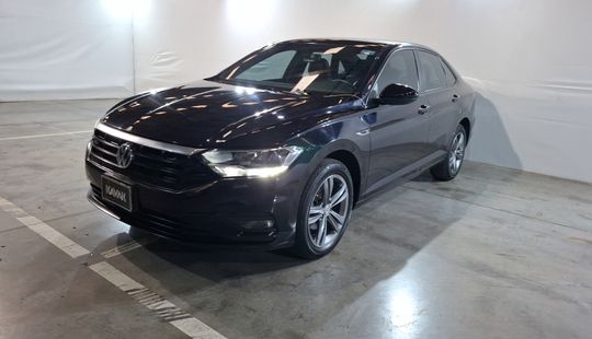 Volkswagen • Jetta