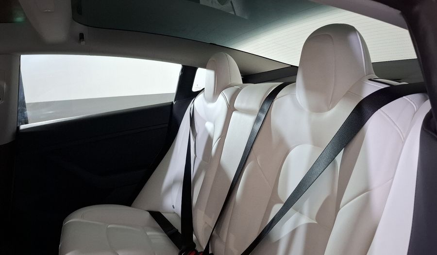 Tesla Model 3 BEV 50KWH STANDARD RANGE PLUS AUTO Sedan 2023
