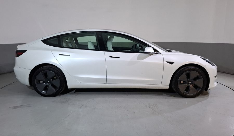 Tesla Model 3 BEV 50KWH STANDARD RANGE PLUS AUTO Sedan 2023