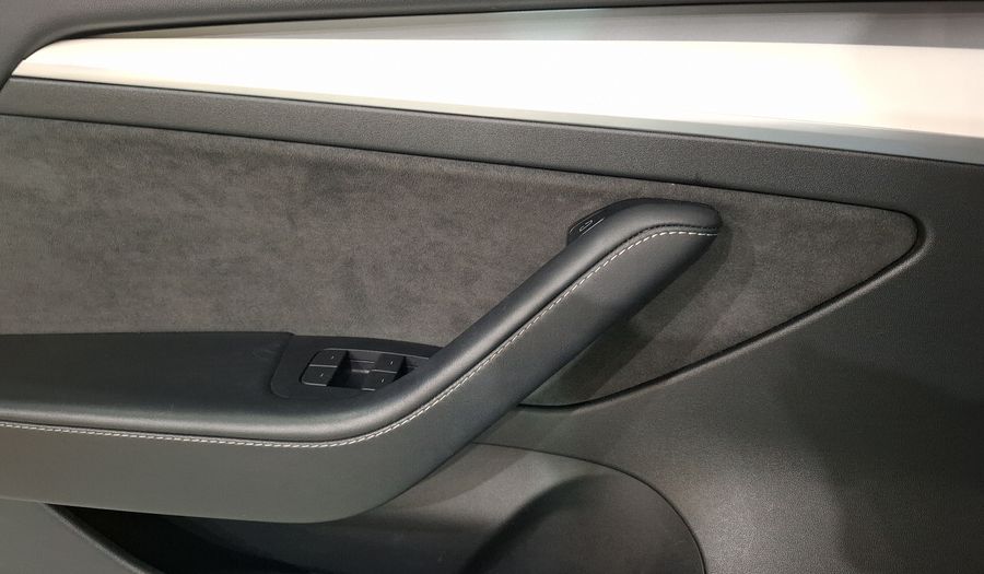 Tesla Model 3 BEV 50KWH STANDARD RANGE PLUS AUTO Sedan 2023