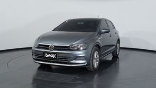 Volkswagen • Polo