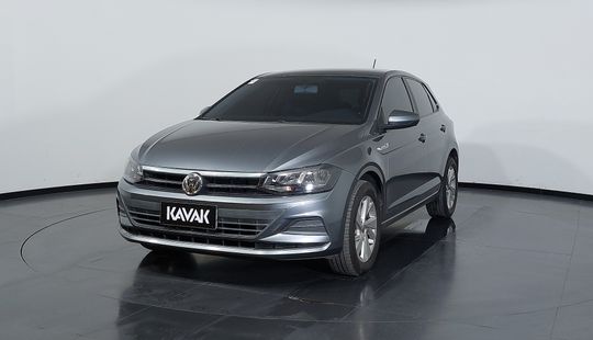 Volkswagen • Polo