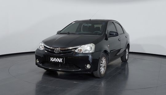 Toyota • Etios