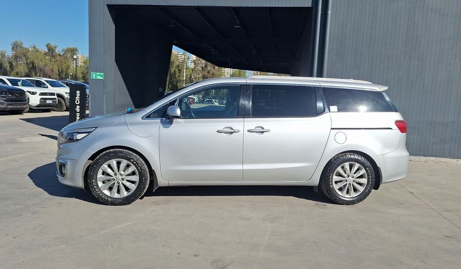 Kia Grand Carnival 3.3 GSL EX FULL AUTO Minivan 2018