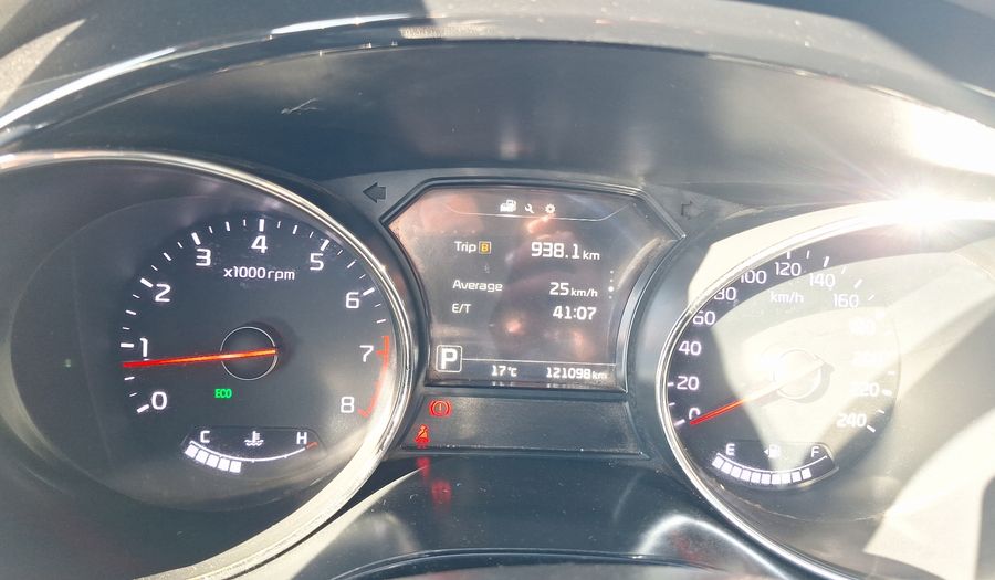 Kia Grand Carnival 3.3 GSL EX FULL AUTO Minivan 2018