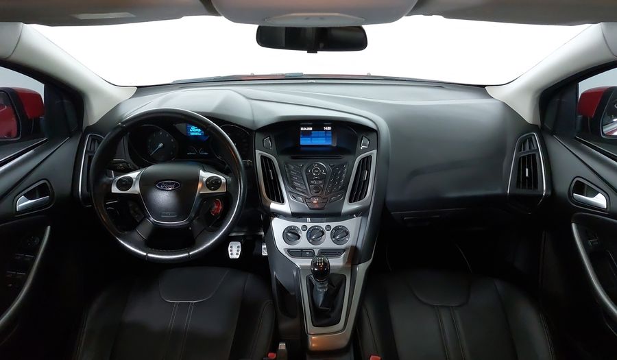 Ford Focus 1.6 16V TIVCT SE Hatchback 2015