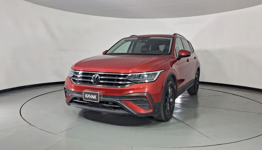 Volkswagen • Tiguan