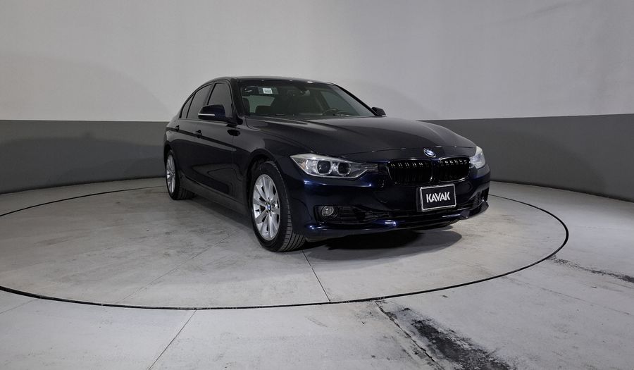 Bmw Serie 3 2.0 328IA Sedan 2014