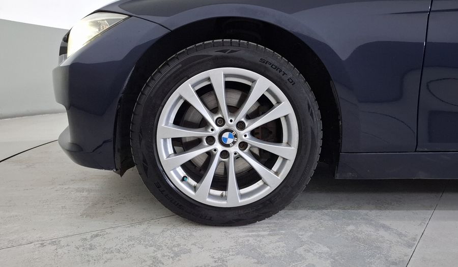 Bmw Serie 3 2.0 328IA Sedan 2014