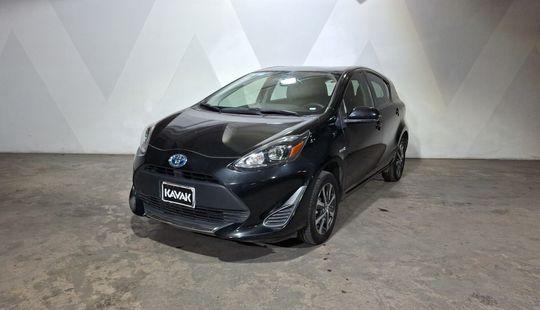 Toyota • Prius C