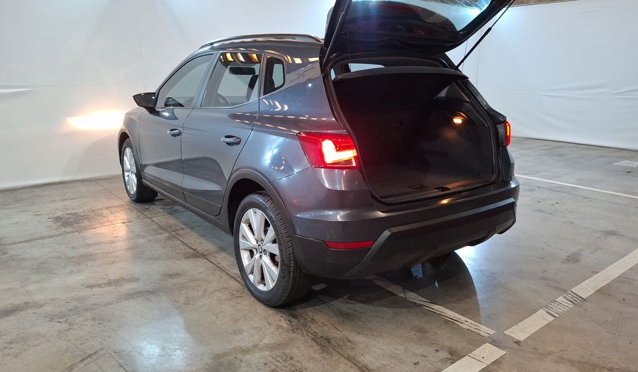 Seat Arona 1.6 STYLE AUTO Suv 2019