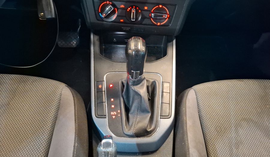 Seat Arona 1.6 STYLE AUTO Suv 2019