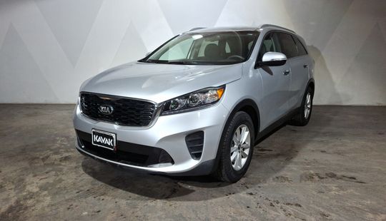 Kia • Sorento