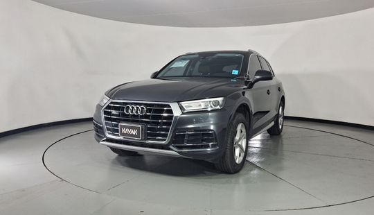 Audi • Q5