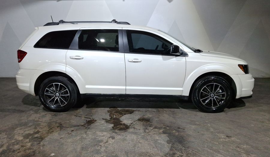 Dodge Journey 2.4 SE BLACKTOP PARKVIEW Suv 2019