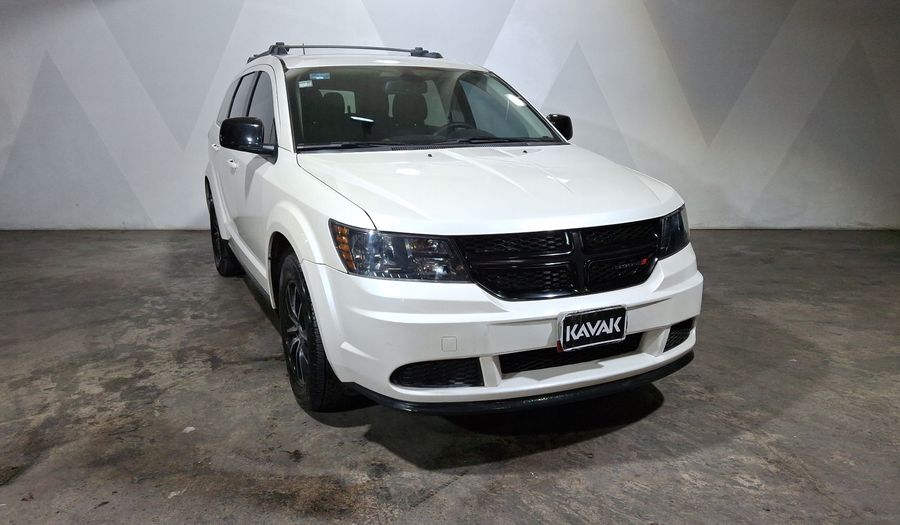 Dodge Journey 2.4 SE BLACKTOP PARKVIEW Suv 2019