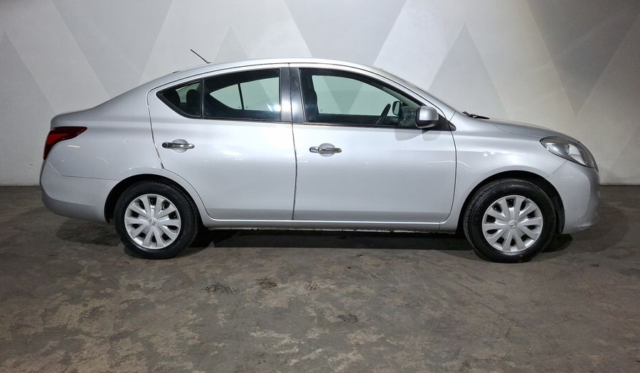 Nissan Versa 1.6 SENSE TM AC Sedan 2013