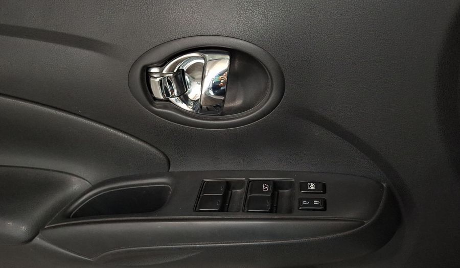 Nissan Versa 1.6 SENSE TM AC Sedan 2013