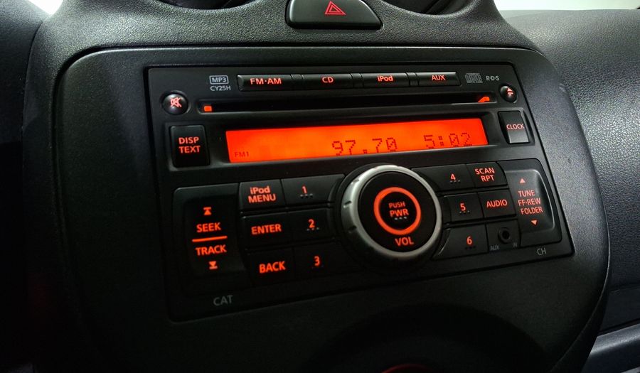 Nissan Versa 1.6 SENSE TM AC Sedan 2013
