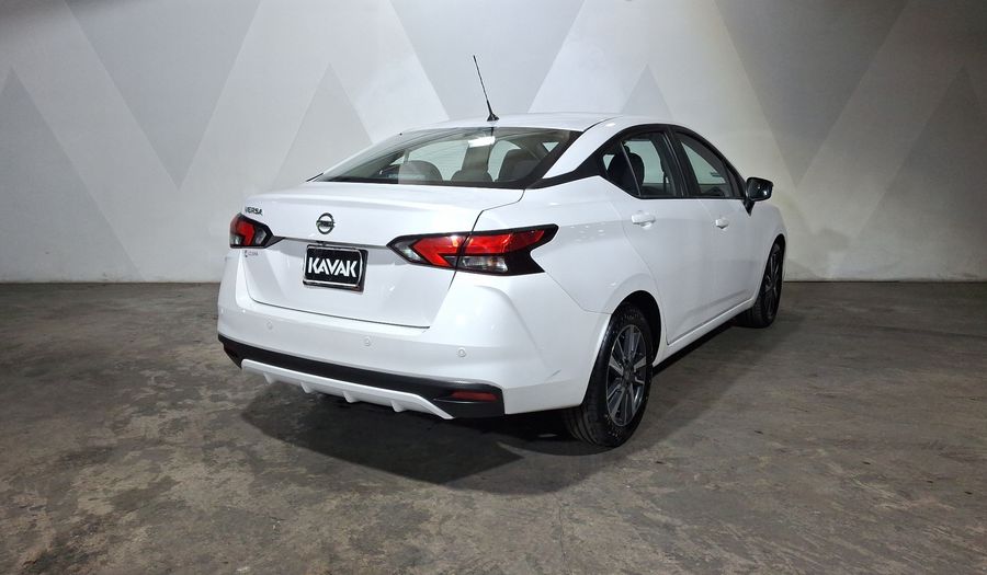 Nissan Versa 1.6 ADVANCE CVT Sedan 2021