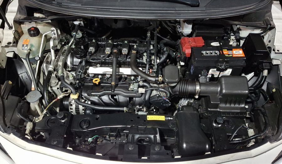 Nissan Versa 1.6 ADVANCE CVT Sedan 2021