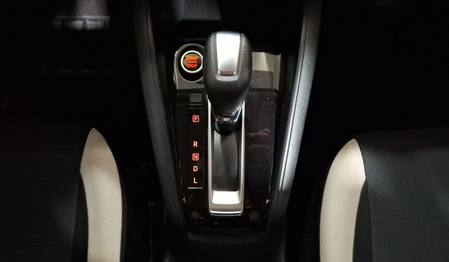 Nissan Versa 1.6 ADVANCE CVT Sedan 2021