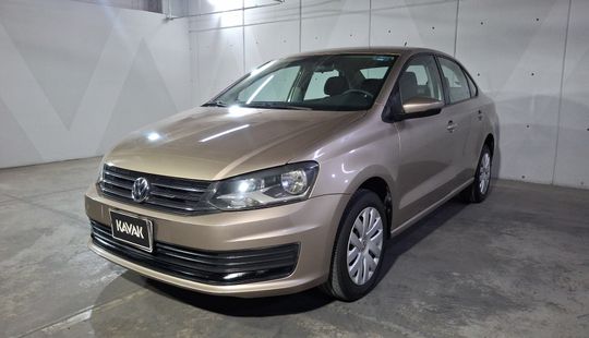 Volkswagen • Vento