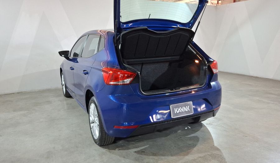 Seat Ibiza 1.6 STYLE AUTO Hatchback 2021