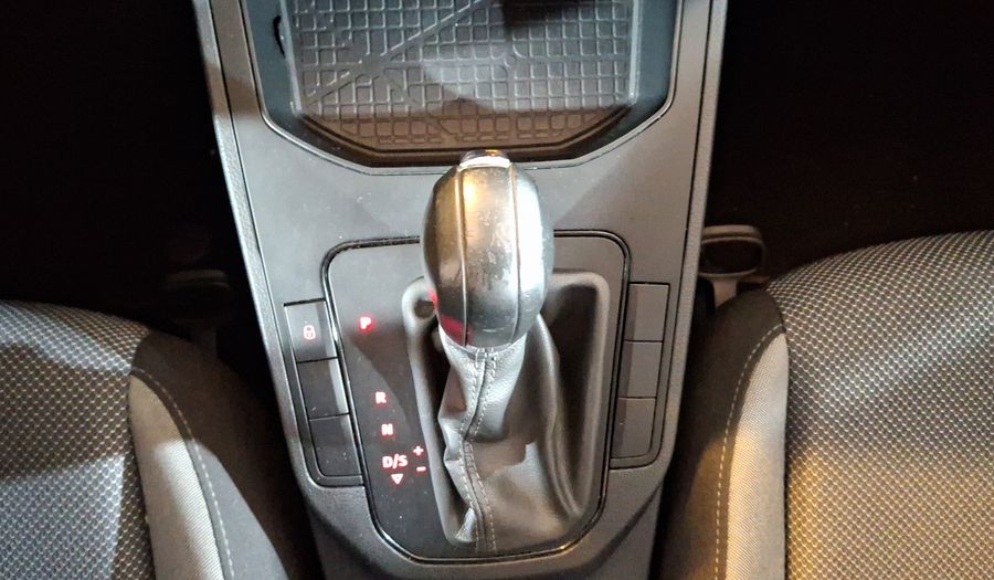 Seat Ibiza 1.6 STYLE AUTO Hatchback 2021