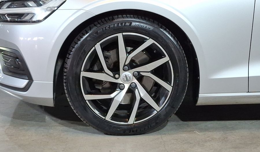 Volvo S60 2.0 T5 IGNITE AUTO 4WD Sedan 2020