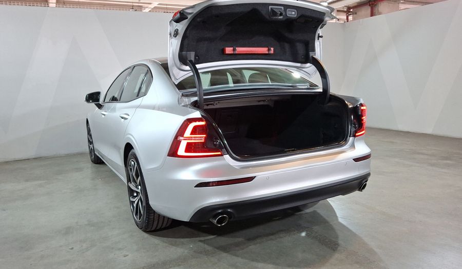 Volvo S60 2.0 T5 IGNITE AUTO 4WD Sedan 2020