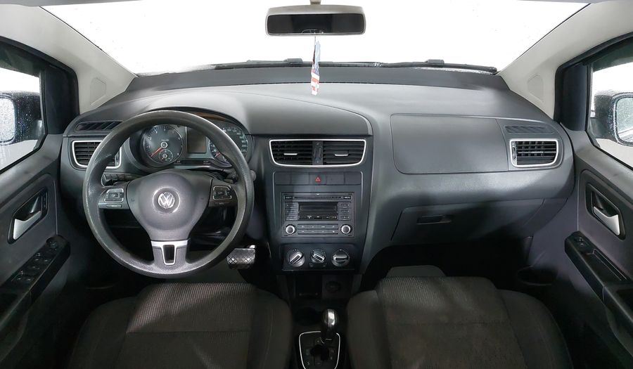 Volkswagen Fox 1.6 VHT TOTAL FLEX Hatchback 2013