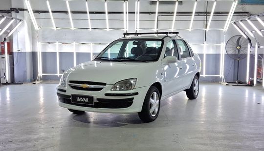 Chevrolet • Classic