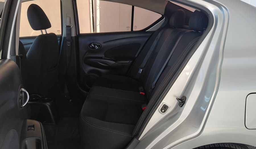 Nissan Versa 1.6 ADVANCE Sedan 2017