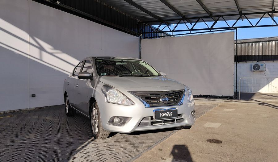 Nissan Versa 1.6 ADVANCE Sedan 2017