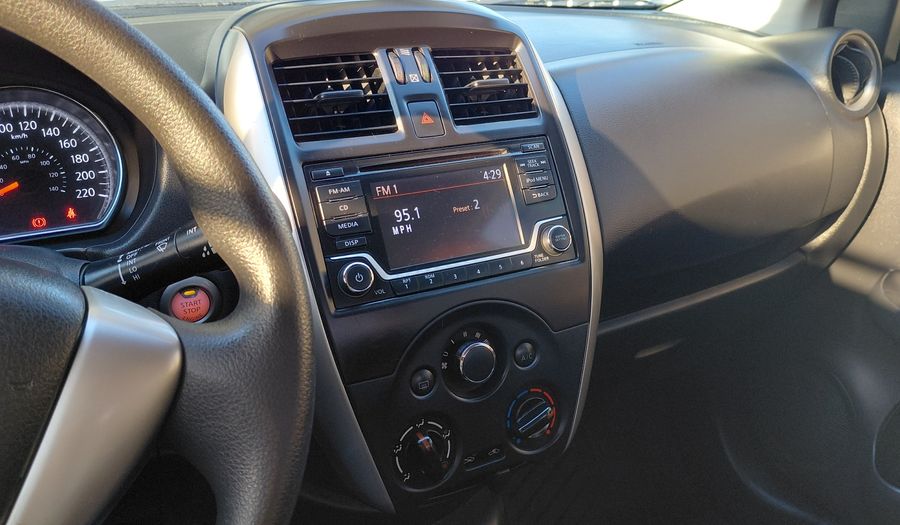Nissan Versa 1.6 ADVANCE Sedan 2017