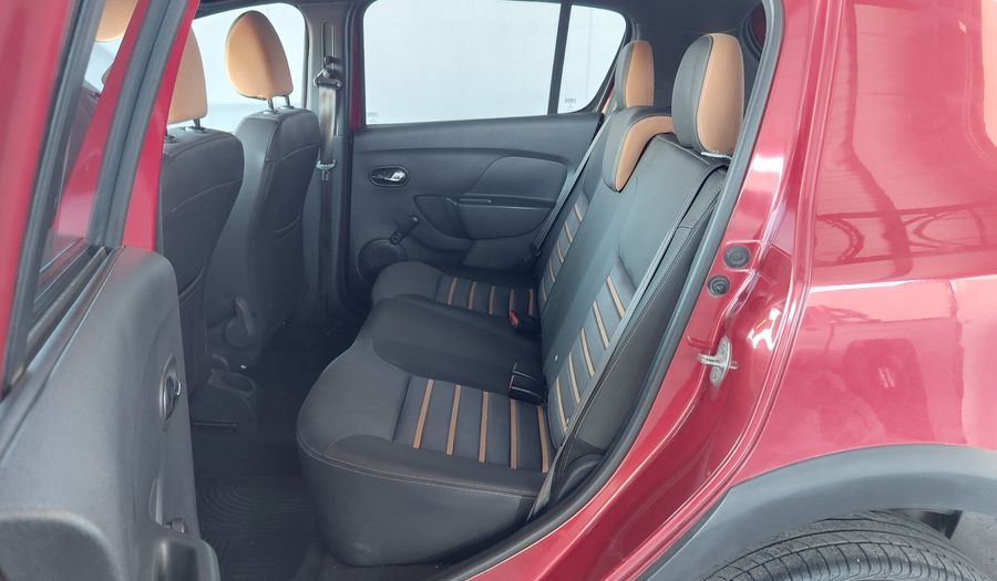 Renault Sandero Stepway 1.6 ZEN Hatchback 2022