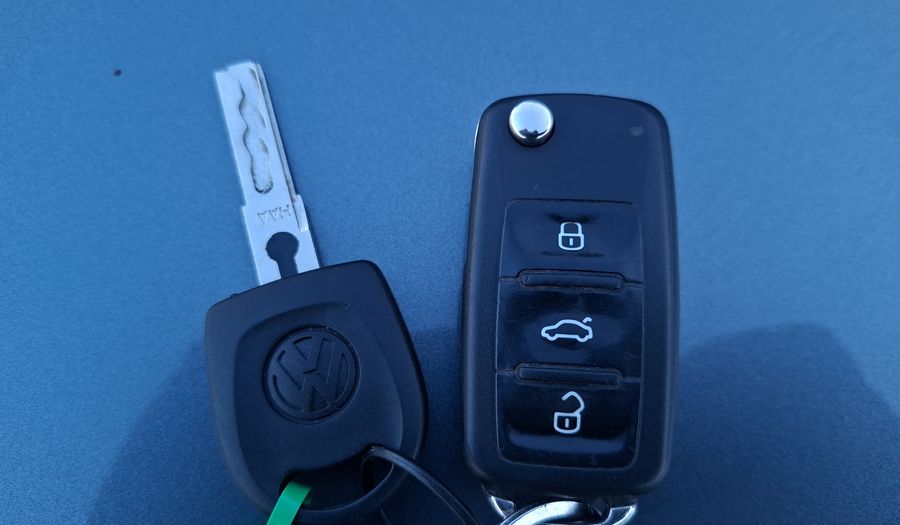 Volkswagen Gol 1.6 TRENDLINE Hatchback 2018